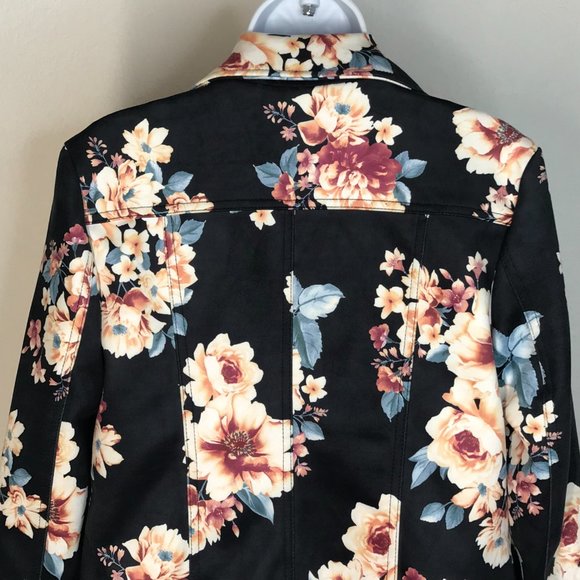 Philosophy Faux Leather Floral Jacket | Black/Floral | X-Small - Picture 9 of 15